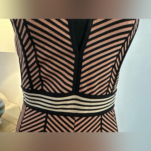 Arestta Plunging V-Neck Jumpsuit - Size P - Picture 7 of 13